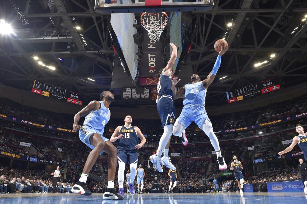 镜头完整捕 镜头完整捕